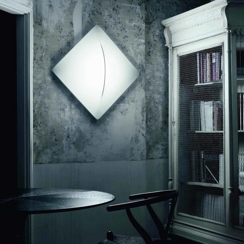 Saori Q2 Parete/Soffitto - Nemo